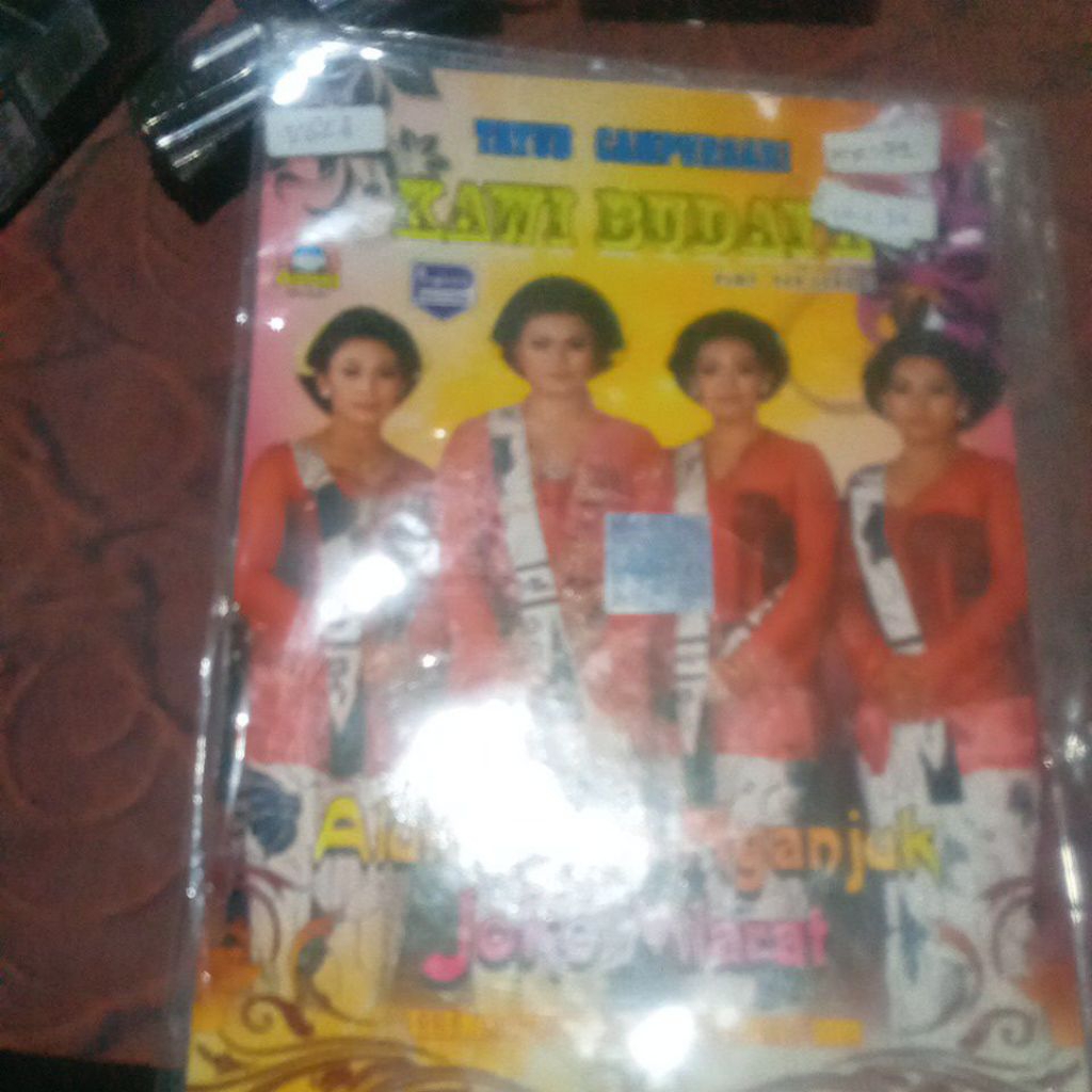 VCD TAYUB CAMPURSARI XX172