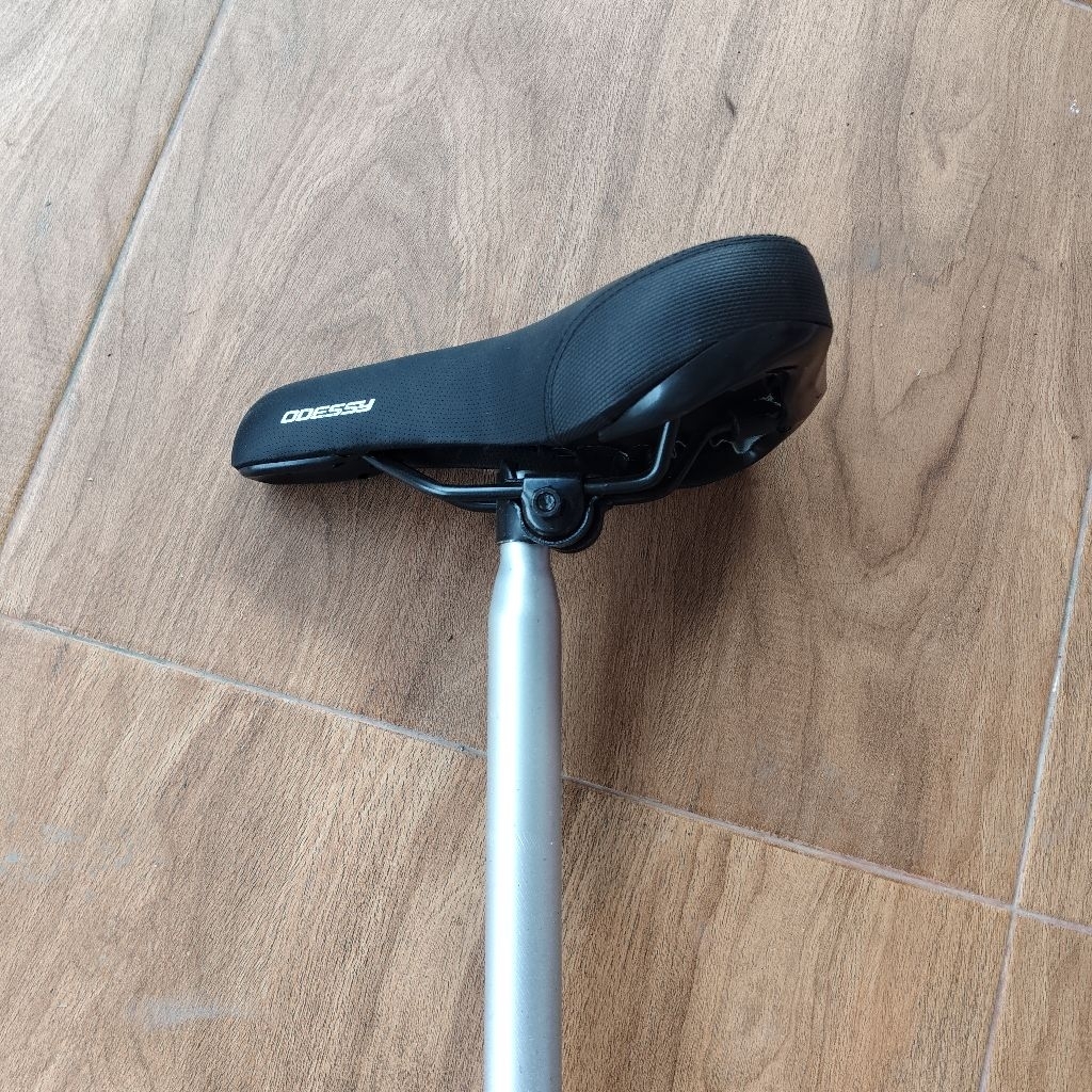 Saddle Sepeda Jok Sepeda Lipat Seatpost Copotan Odessy Ritz 20inch