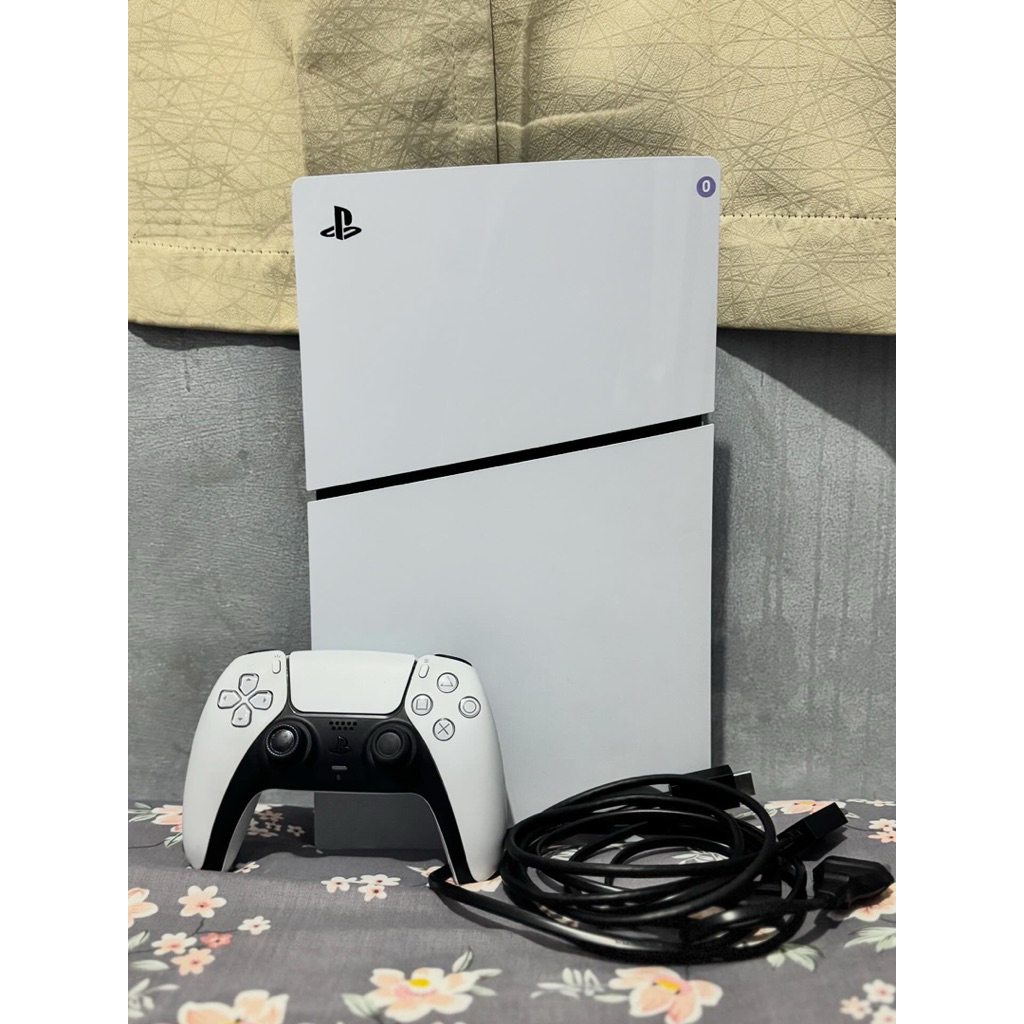 Playstation 5 ( PS 5 / PS5 ) Slim Digital