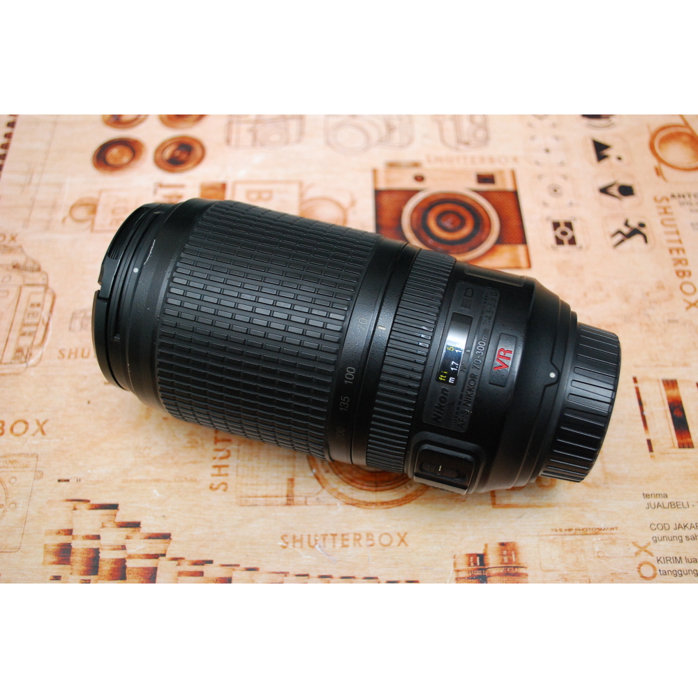 NIKON AFS 70-300mm VR murah meriah