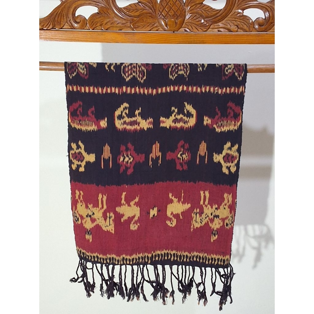 Selendang Tenun/Tenun Ikat Sumba/Syal Tenun Ikat Etnik