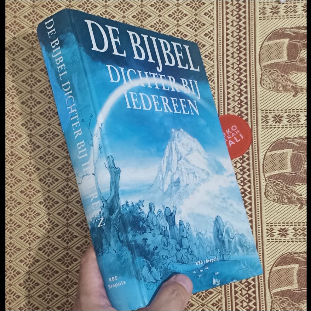 Buku De Bijbel Dichter bij Iedereen kumpulan kisah Alkitab Katolik bahasa Belanda