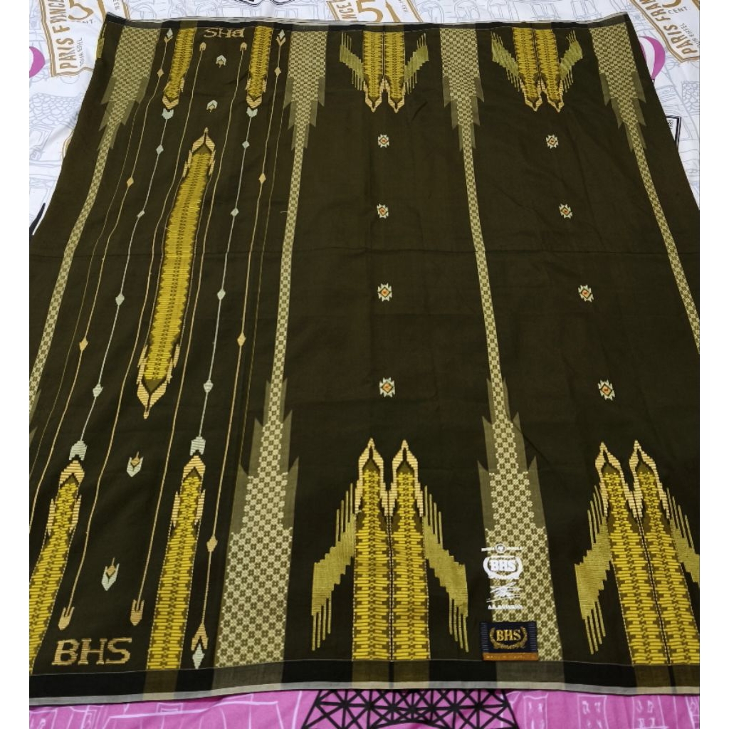 SARUNG TENUN BHS SGF FULL SUTRA MOTIF MINGUIN LANGKA BOS KU