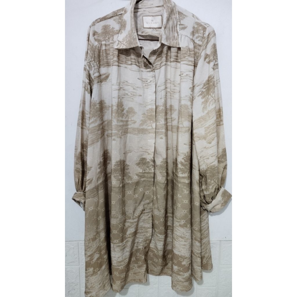 preloved sawarna tunik driftwood wearing klamby size L