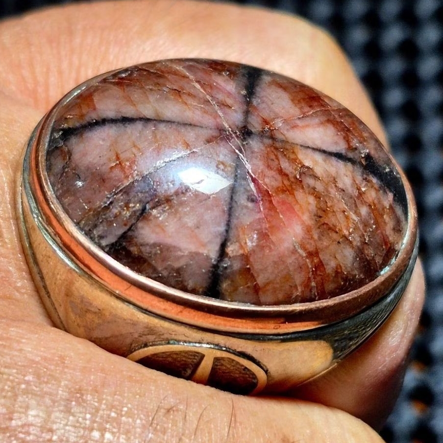Natural ruby tapak jalak jumbo dimensi 29.23.20