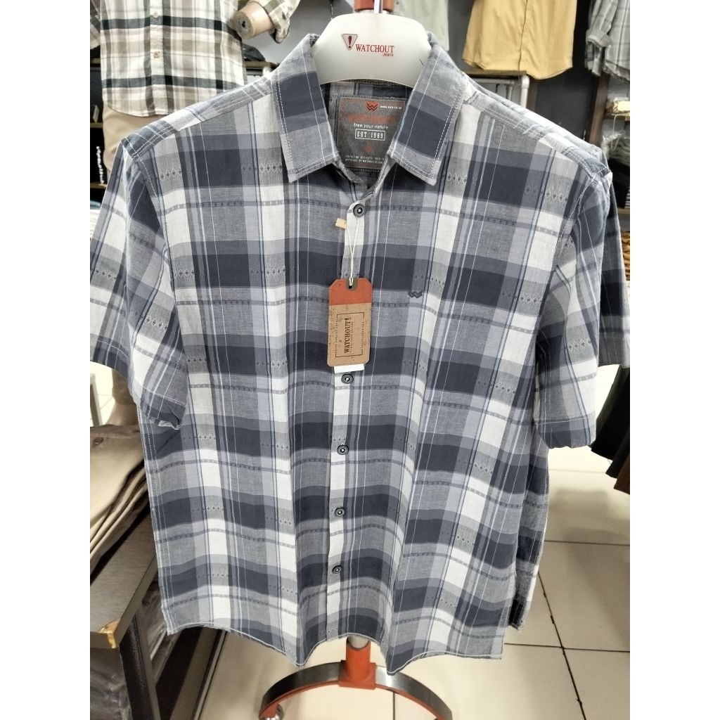 watchout kemeja  pria 100% ORI 100% asli