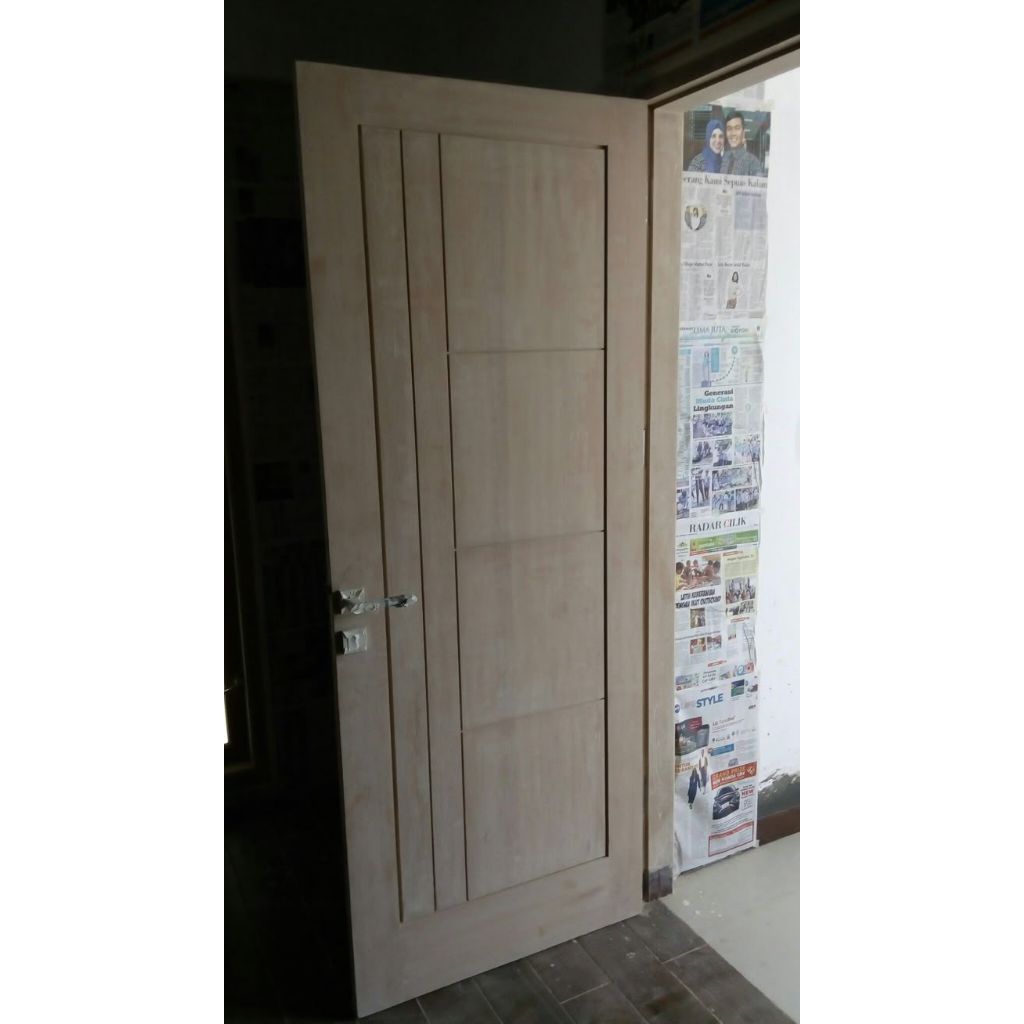 Pintu kamar Kayu meranti bayur 2mX80cm