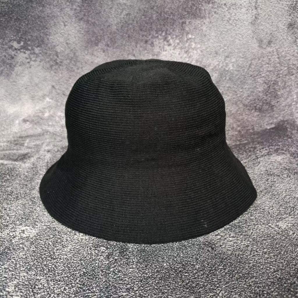 Digidegu Bucket Hat Uniqlo Bahan Knit