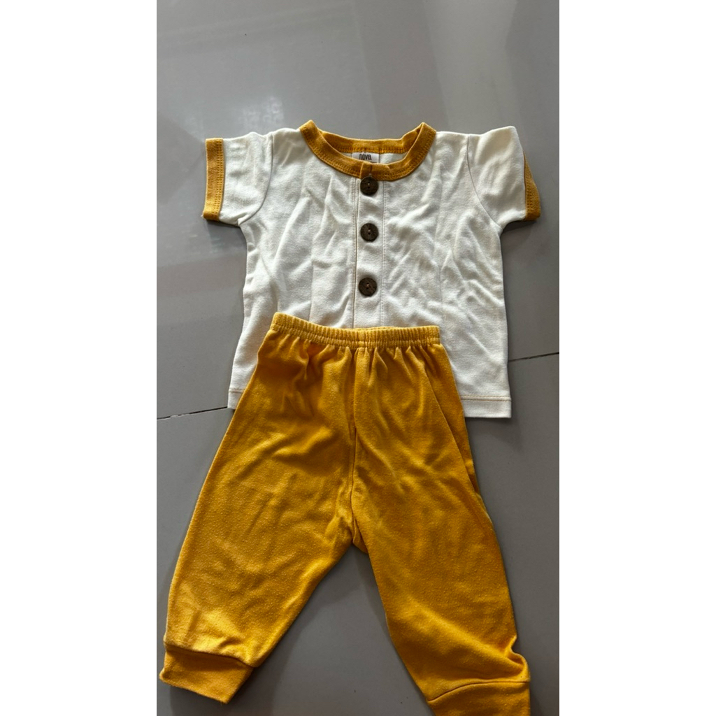 Set baju bayi brand nova 3-6 bulan