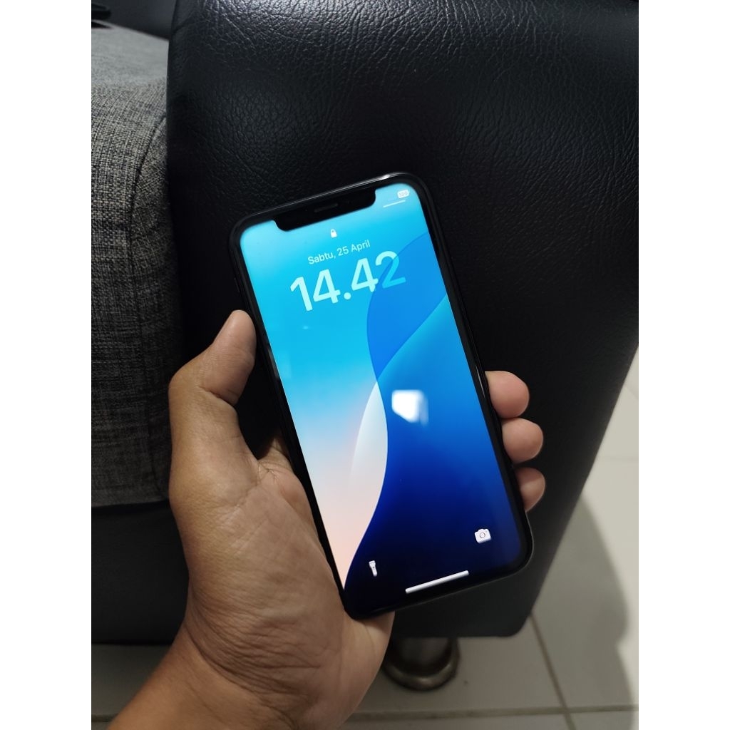 iPhone XR 64 GB ibox