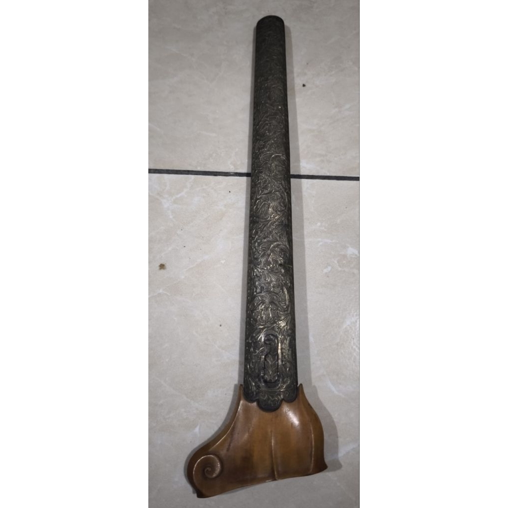 #pendok #keris #slorok #perak logam #silver lama #vintage lawas #pajangan hiasan #antique langka #ko