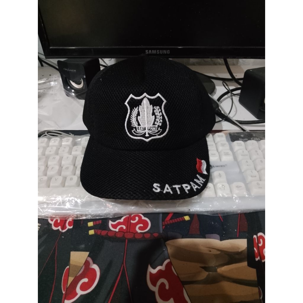 Topi satpam hitam/Topi satpam jaring hitam