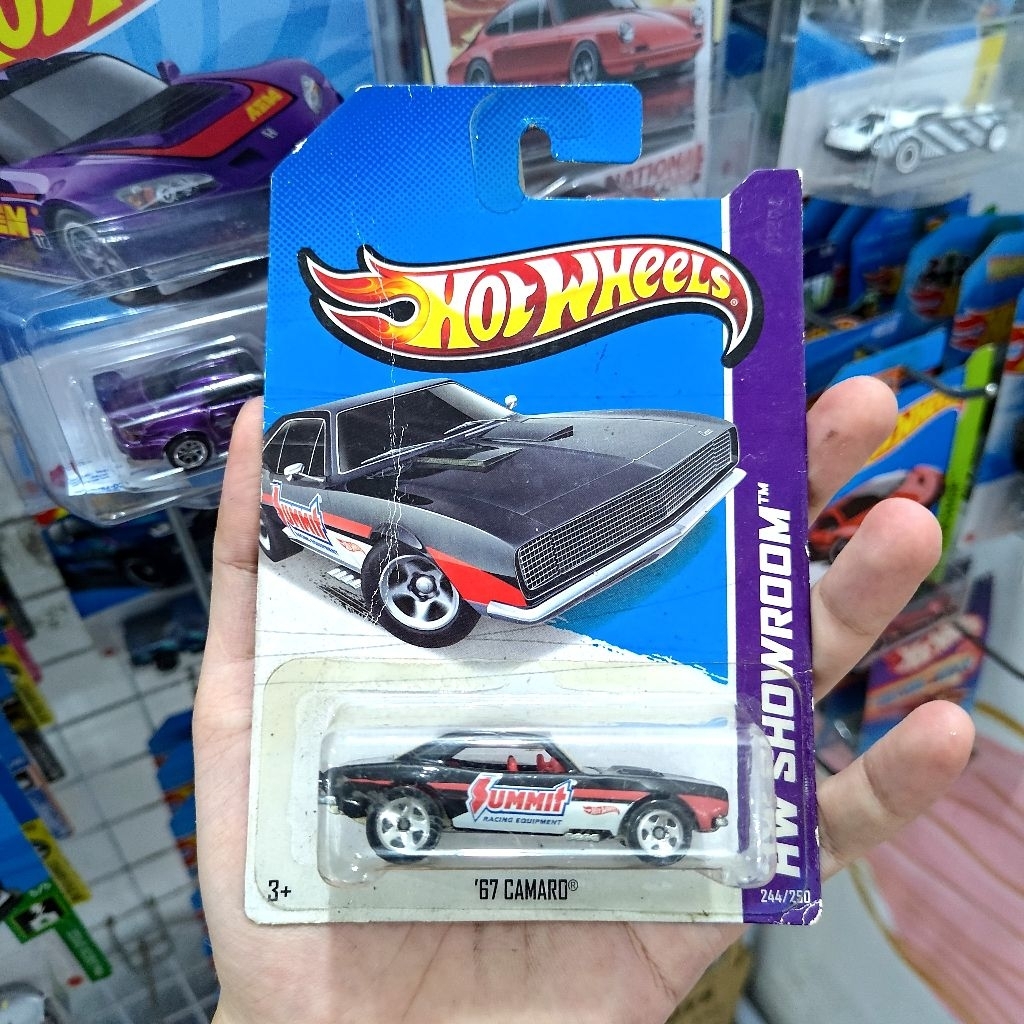 Hot Wheels 67 Camaro Open Hood Hitam - Hotwheels Original Mattel