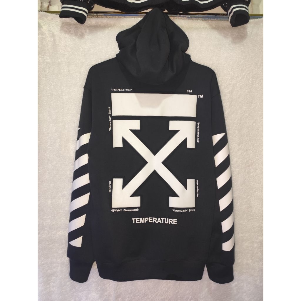 HOODIE HITAM OW