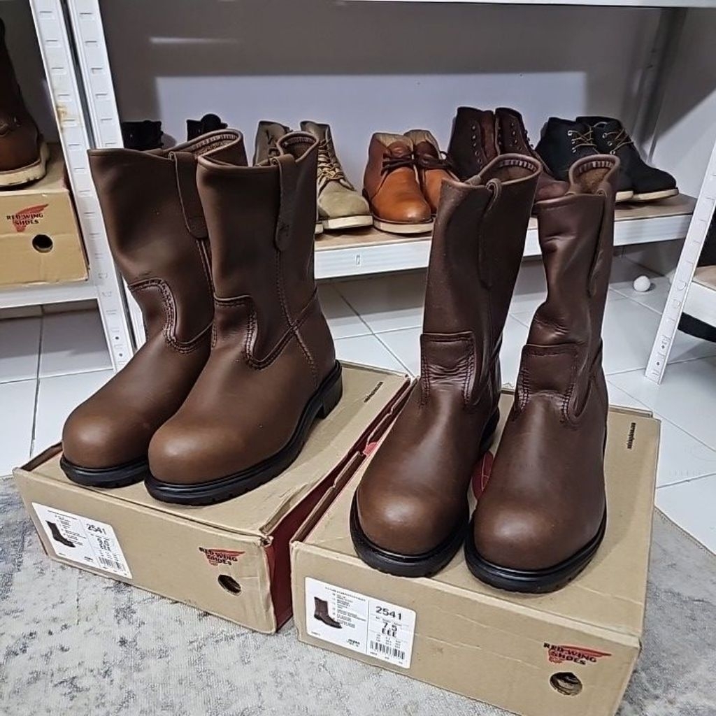 Redwing 2541 Pecos Safety size 39 & 40  Baru