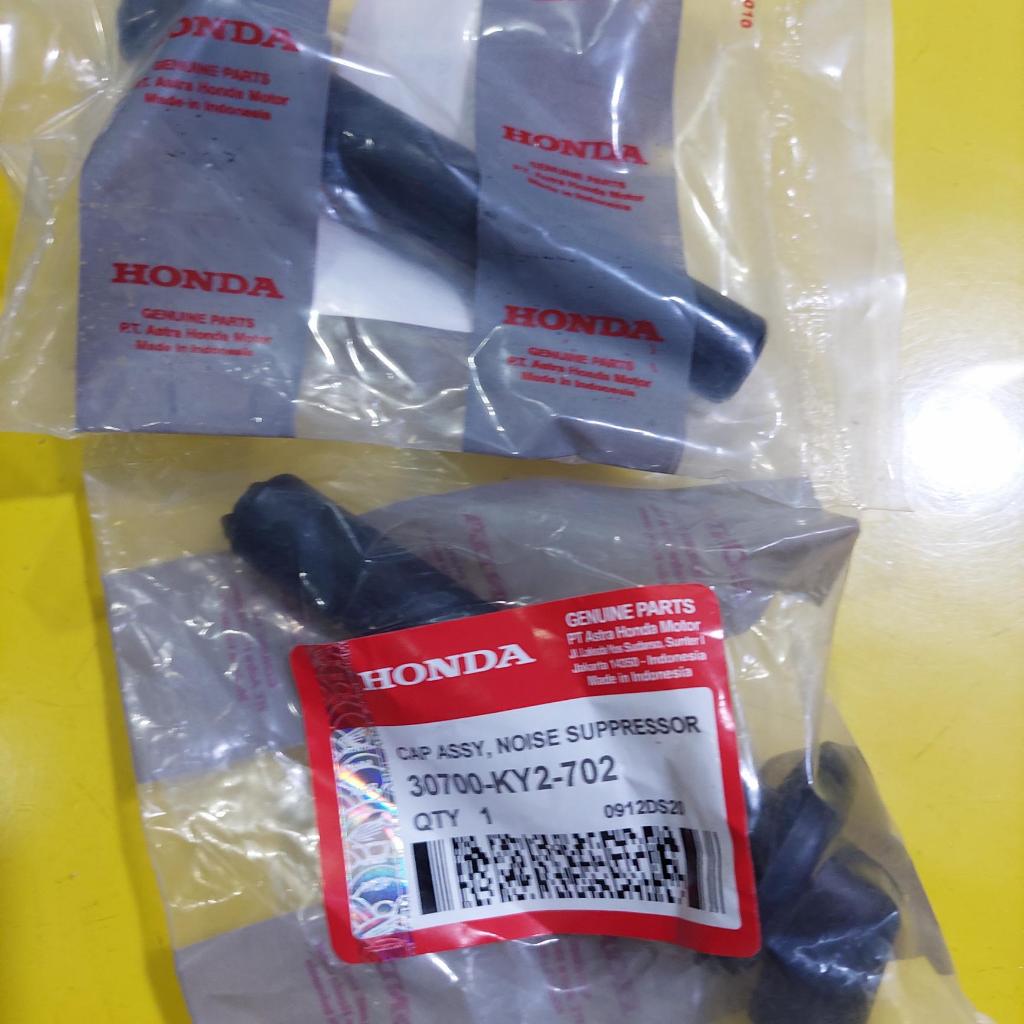 Tutup Busi Motor CB150R New