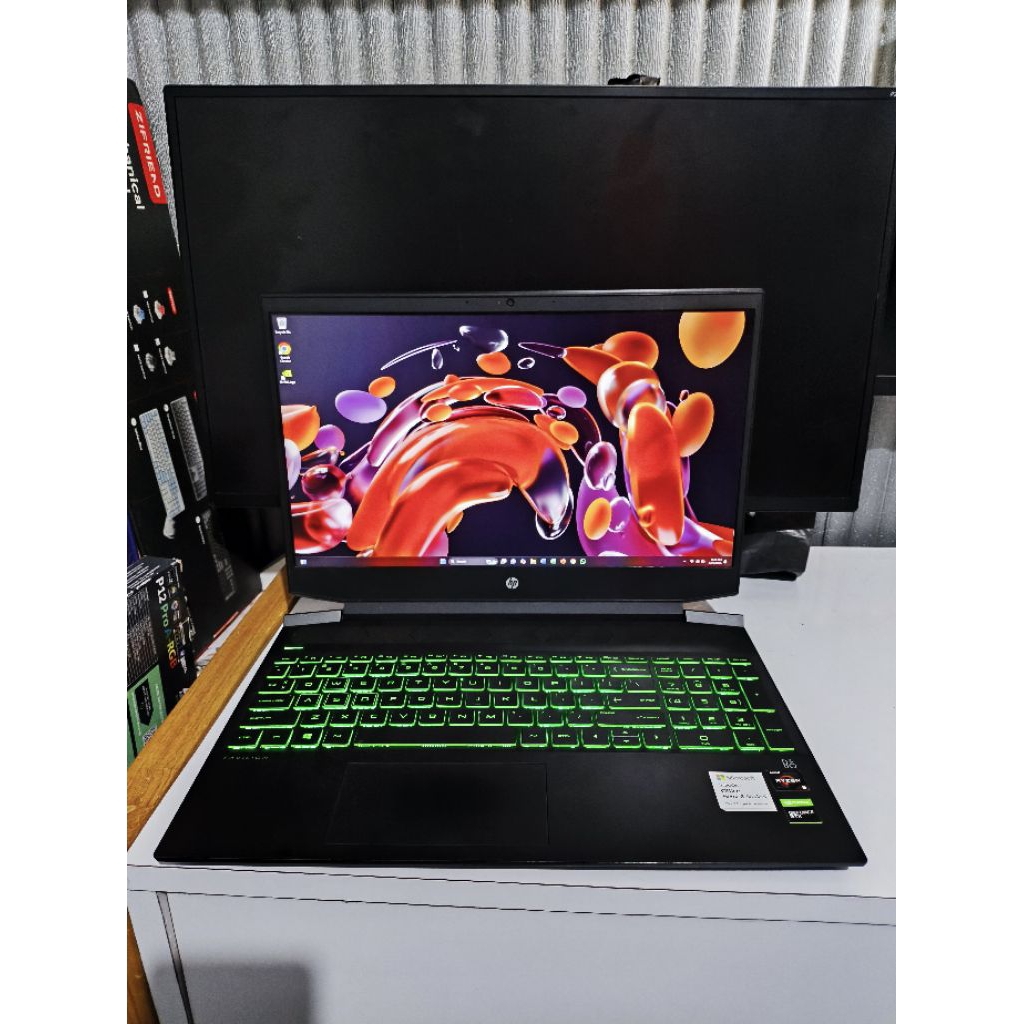 Laptop Hp Pavilion gaming 15 Ryzen 5 3550H 8/512 GTX 1650