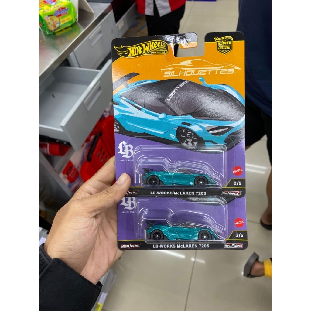 premium LB-WORKS McLAREN 720S