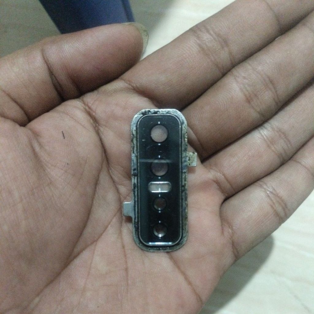 kaca kamera Vivo v17pro ori bawaan hp ada penutup lampu flash nya