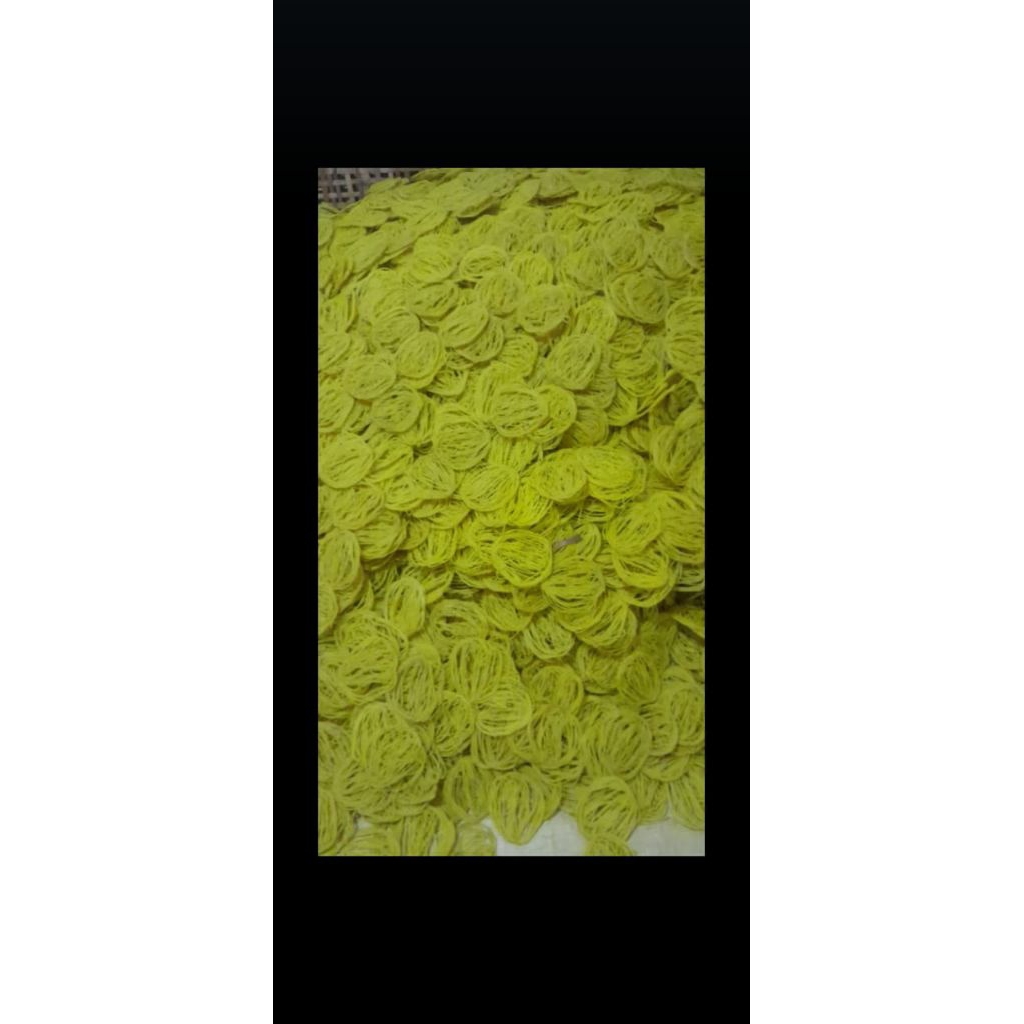 kerupuk mie reng/mie goreng kerupuk kuning mentah asli banyumas