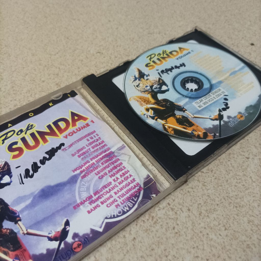 VCD Karaoke Pop Sunda Euis Bajing Luncat Mojang Priangan dll