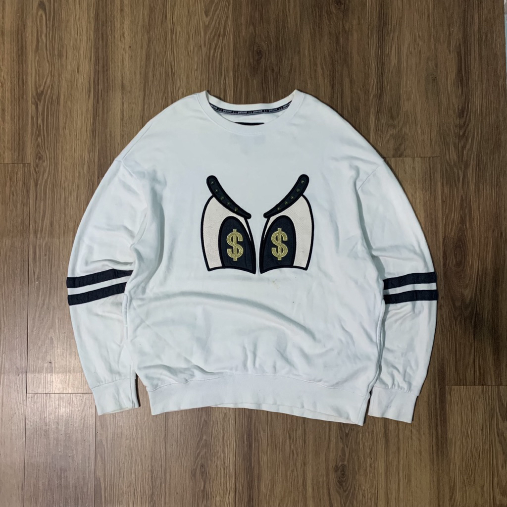 Pancoat Eyes Crewneck