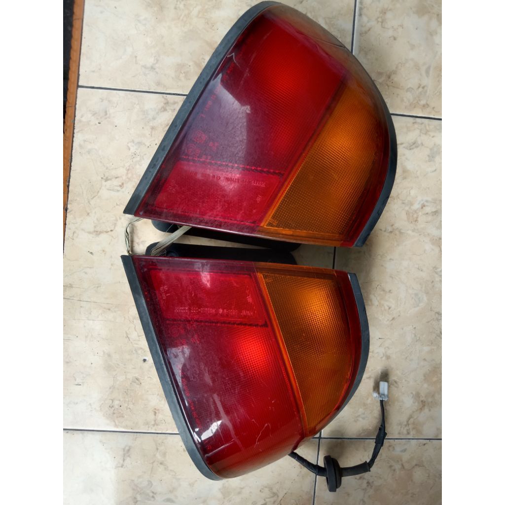 stoplamp Mazda familia original