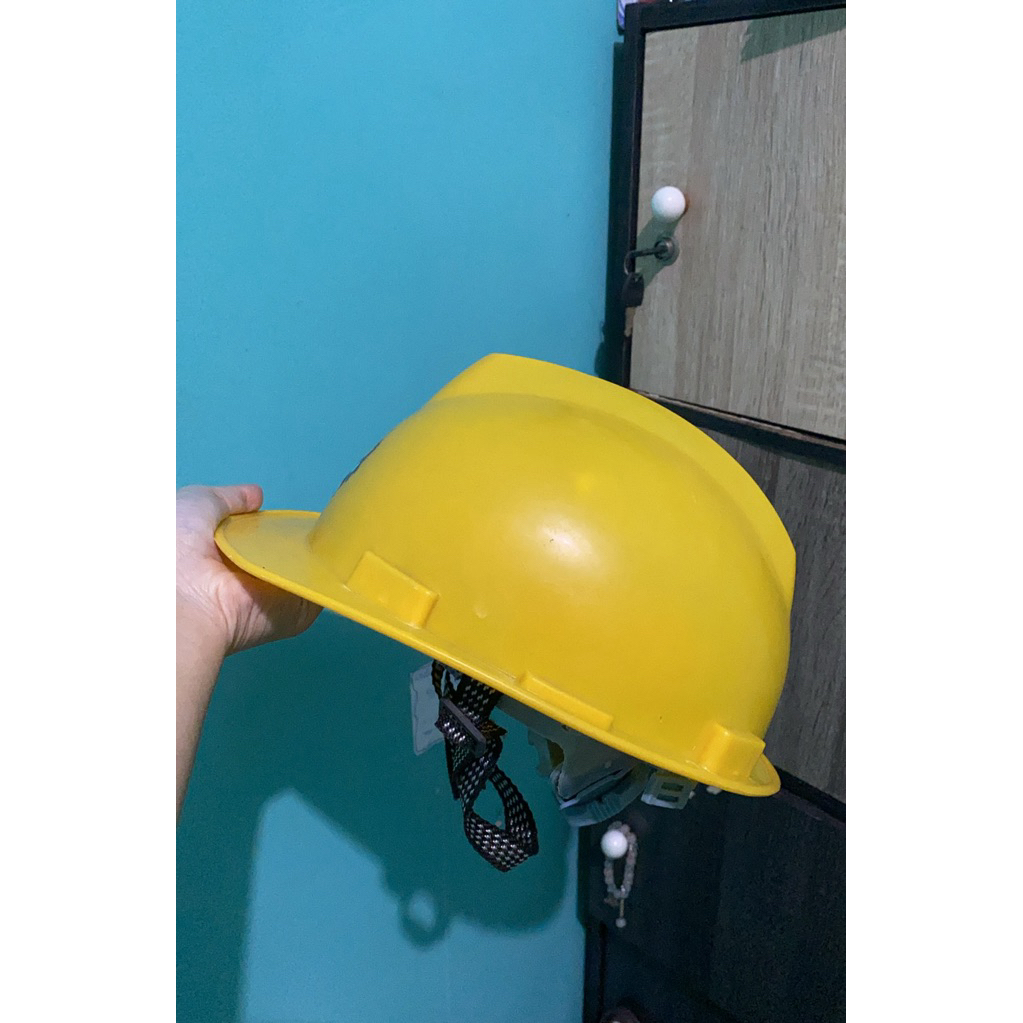 HELM SAFETY PROYEK KUNING
