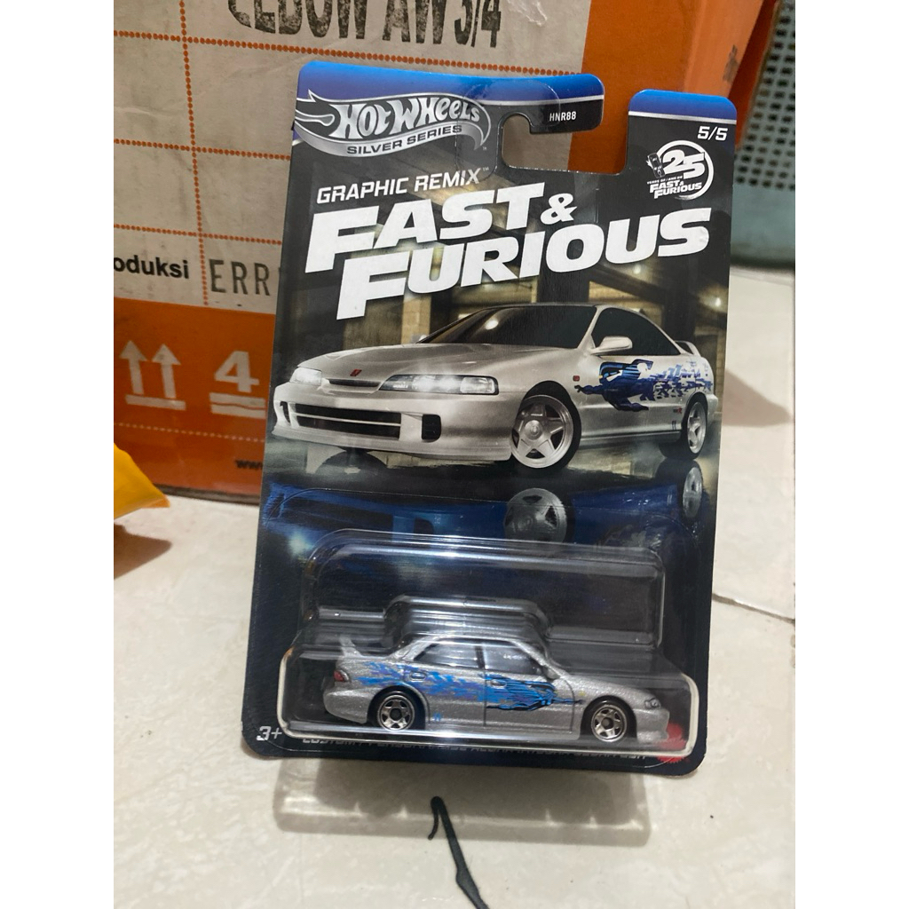 hotwheels acura integra sedan gsr
