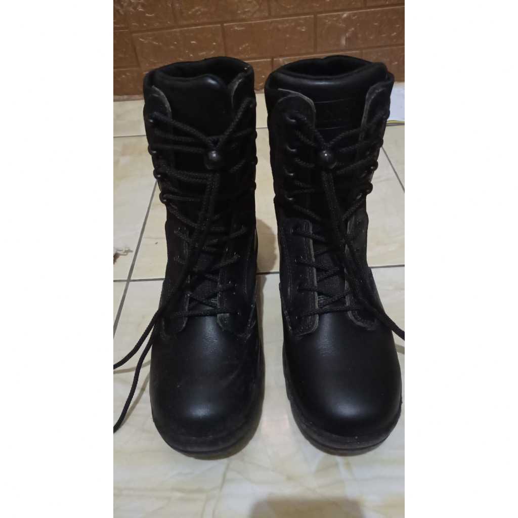 Sepatu Boots Magnum Spartan XTB Vibram - Black [USED]