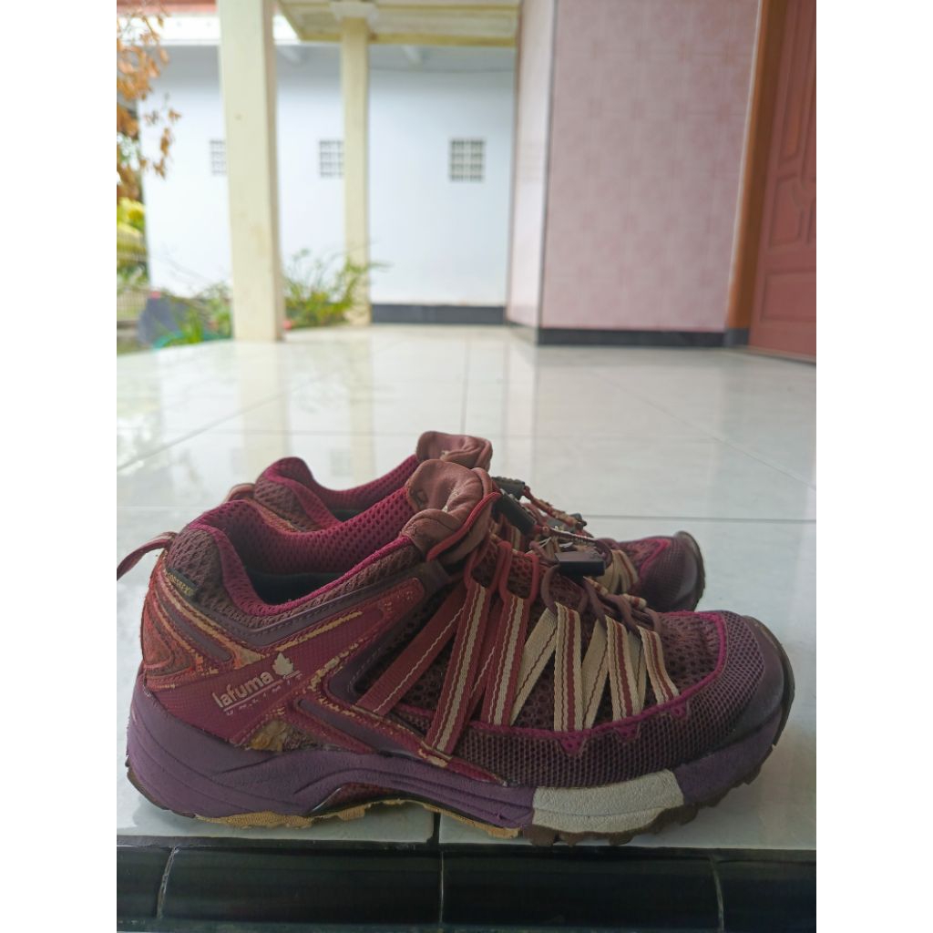 LAFUMA Sepatu Gunung Hiking OutdoorSize 38/39