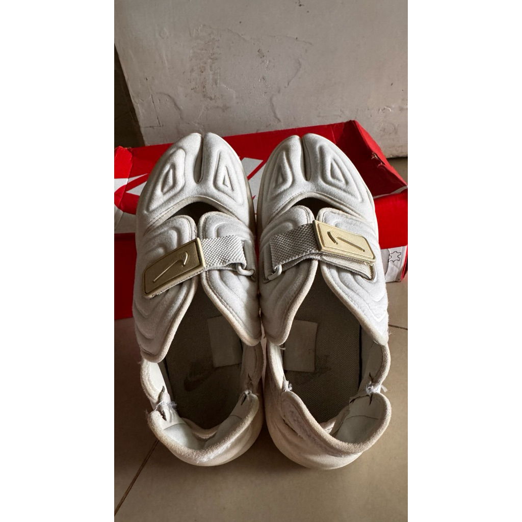 nike aqua rift