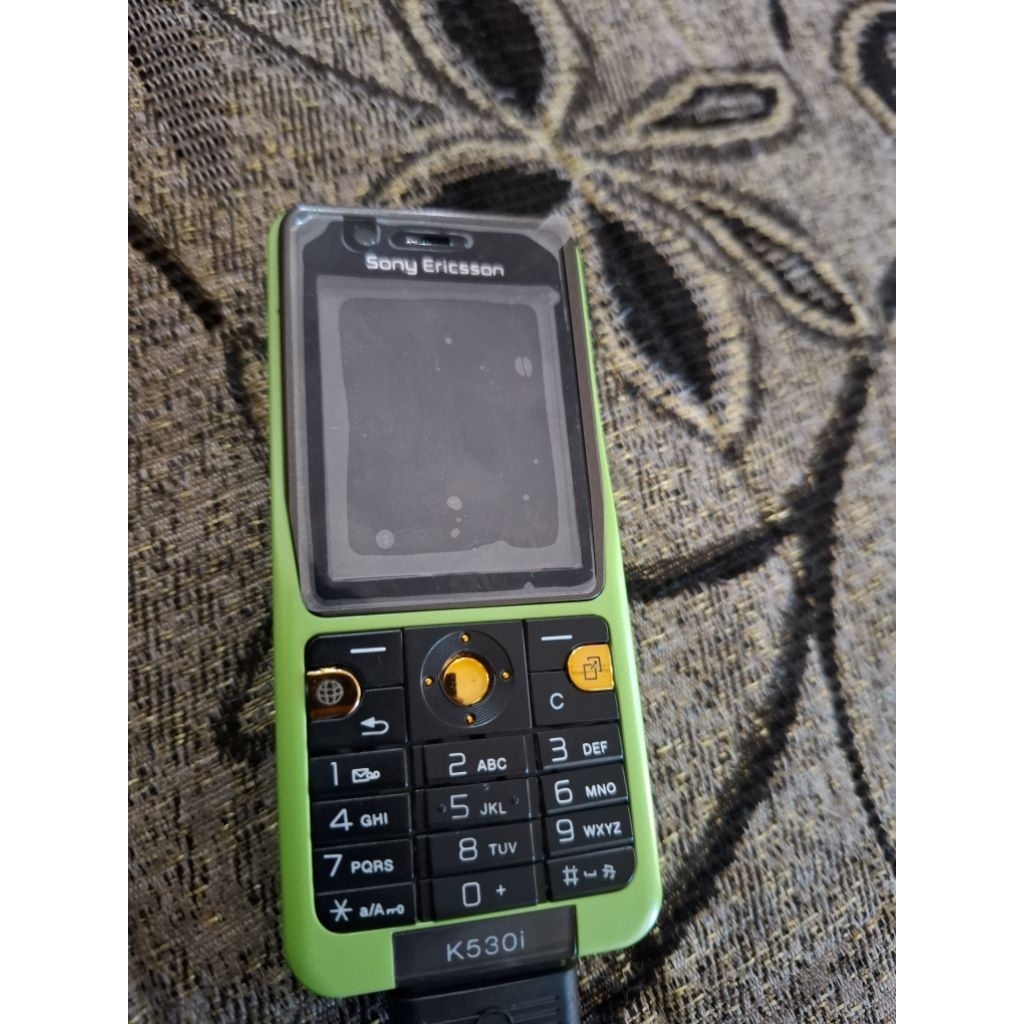 sony ericsson k530i matot