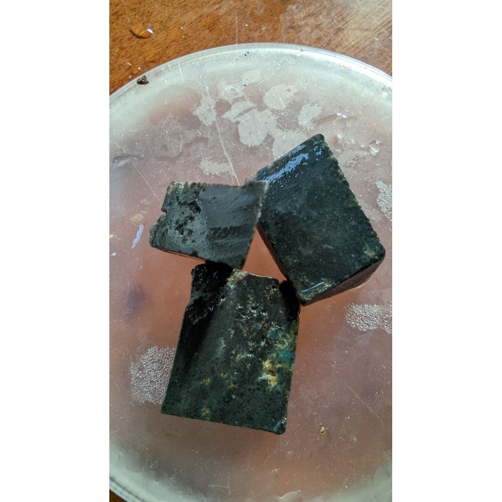 BAHAN BATU BACAN COKLAT GAMBLING