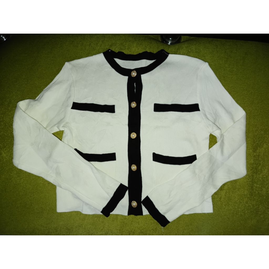 Cardigan knit crop putih