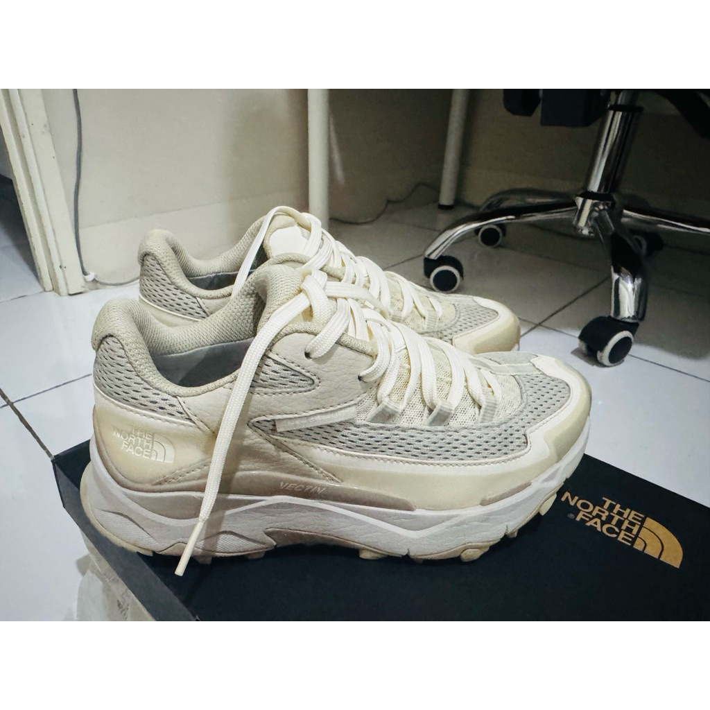 the north face hiking shoes