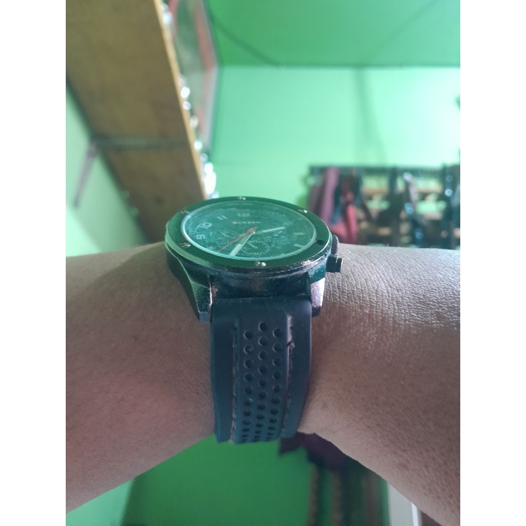 jam tangan curren