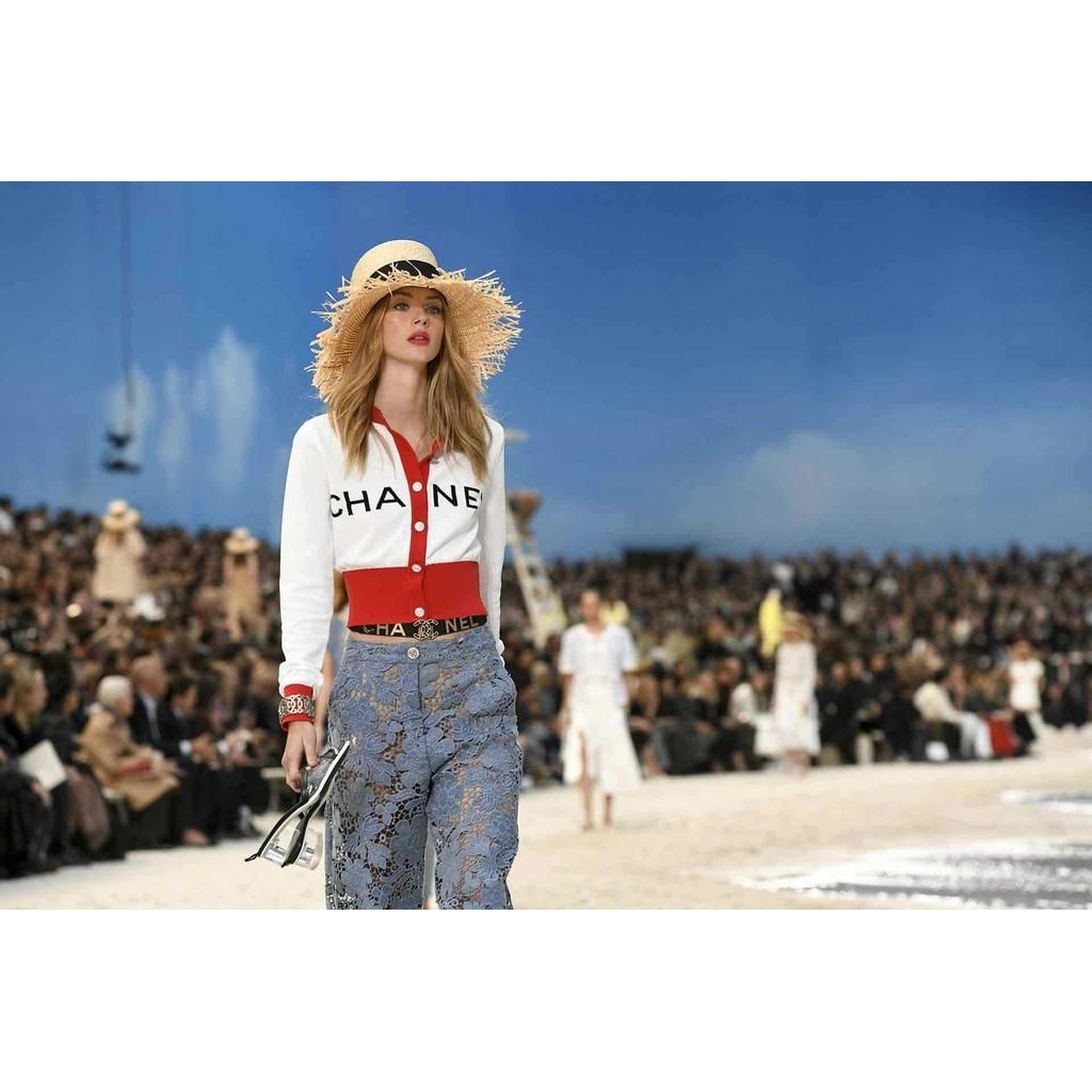CHANEL CARDIGAN KNIT SS19