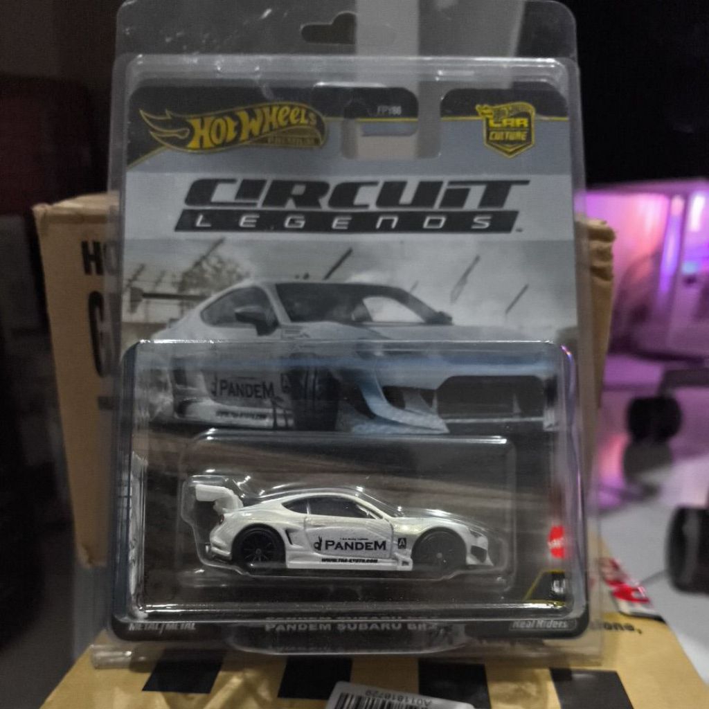 HOTWHEELS PREMIUM SUBARU BRZ PANDEM
