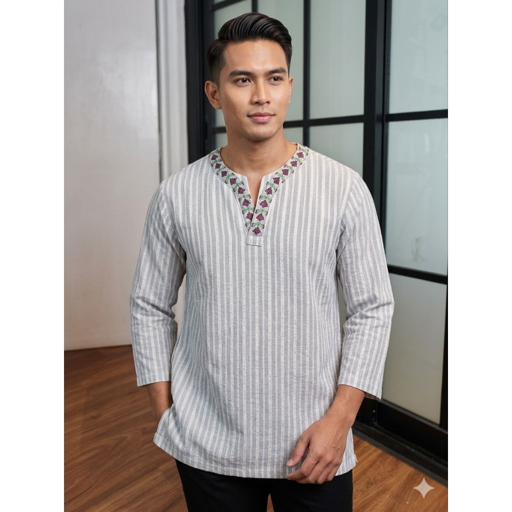 [PRELOVED]Atasan/Baju koko bordir BY Itang Yunasz
