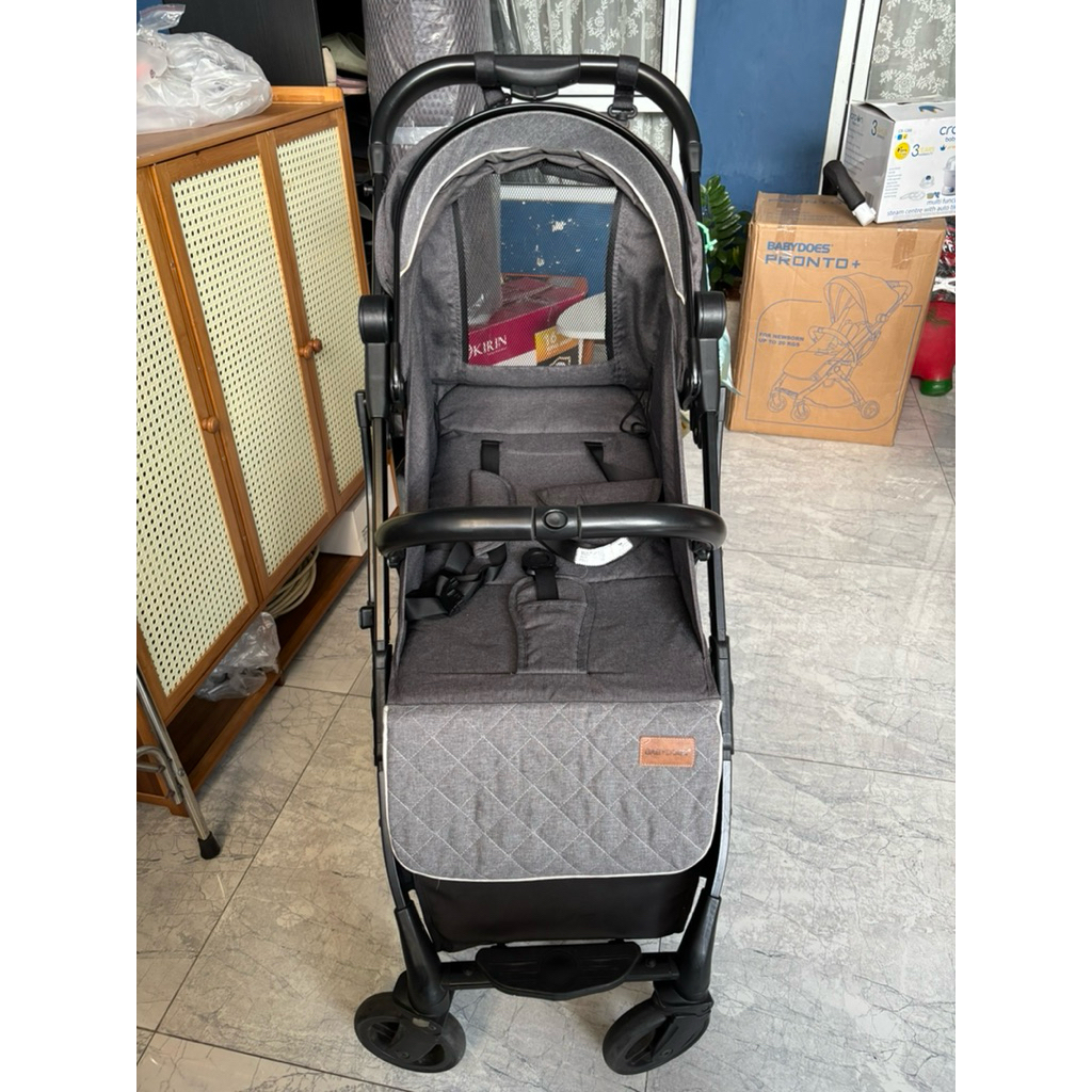 Preloved Stroller Babydoes Pronto+