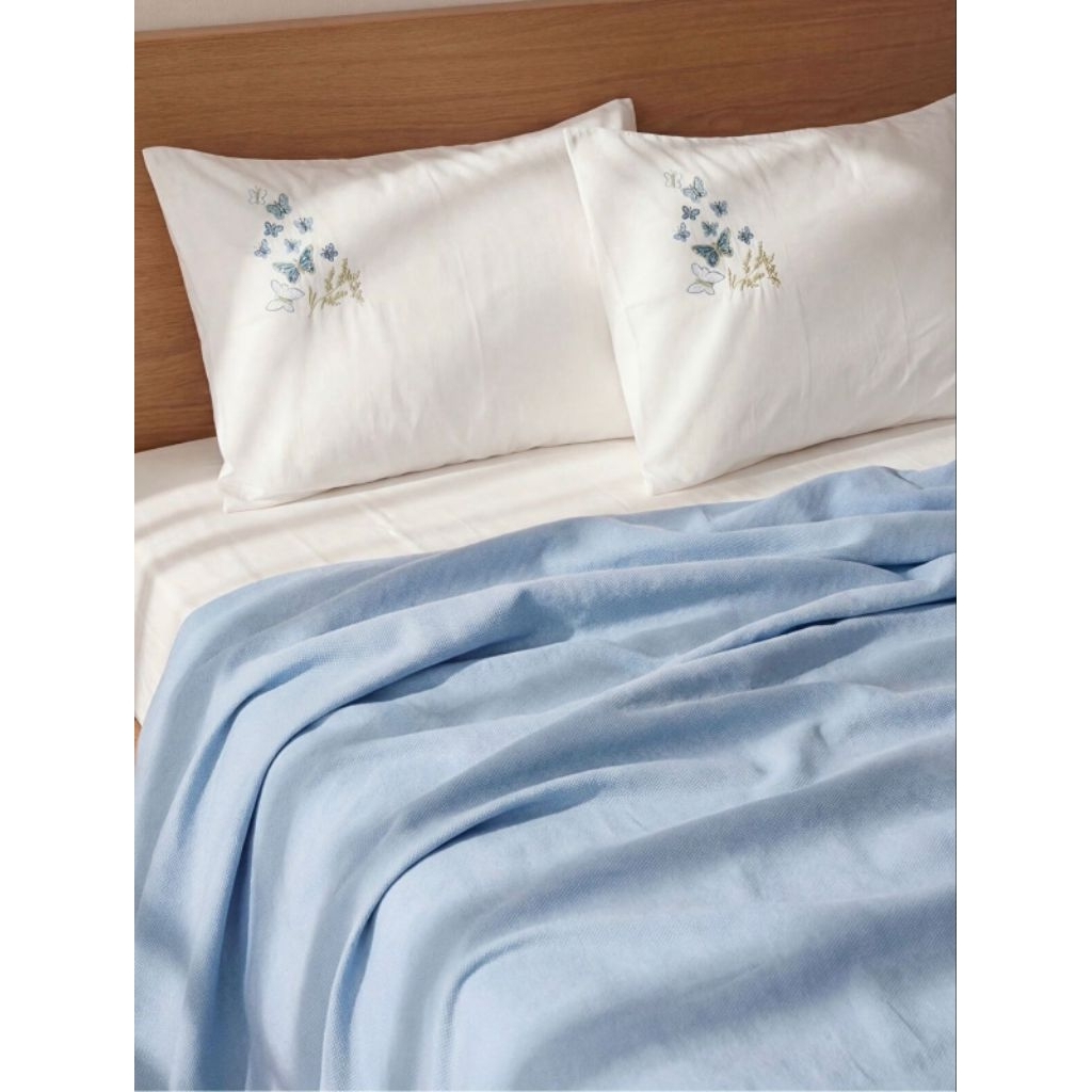 Sarung Bantal Kupu Biru Blue Putih Ori Turki Pillow Case