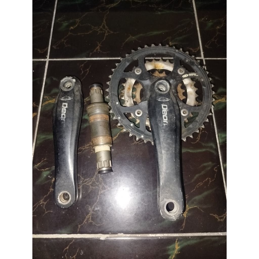 Crank Shimano deore octalink HT1