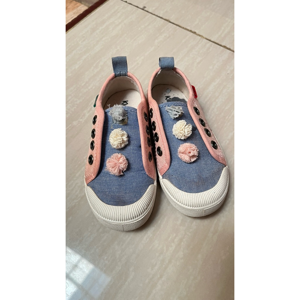 Sepatu Anak Perempuan Kickers