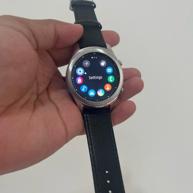 Samsung S3 Gear Classic music