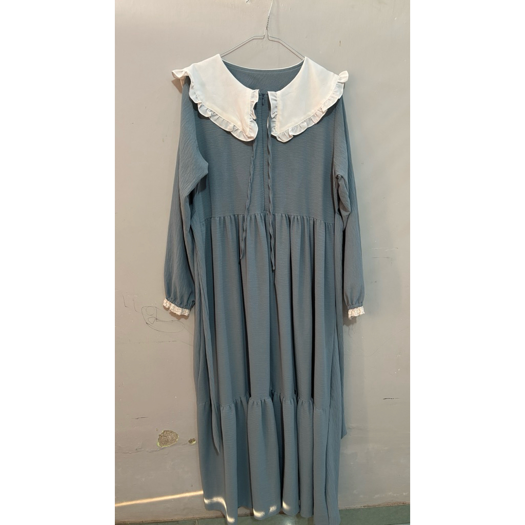 dress biru muda