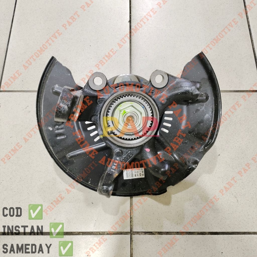 Knukle Knakel Knuckle Roda Depan As Roda Komplit Innova Lama ABS / Non ABS 2004-2015 Original Toyota