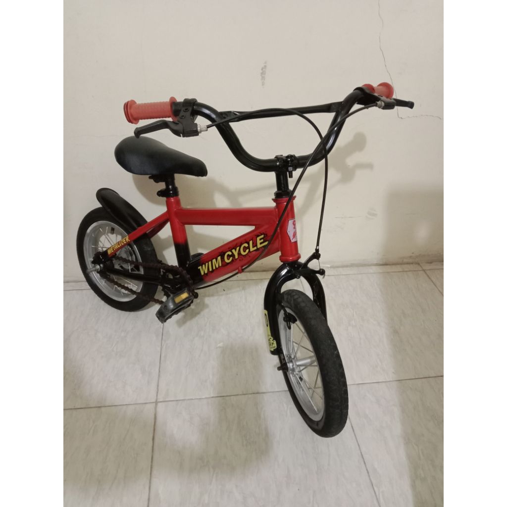 SEPEDA BEKAS UK 12" WIMCYCLE COWOK TERMURAH / SEPEDA ANAK SECOND UKURAN 12 INCH REPAINT (CAT ULANG) 