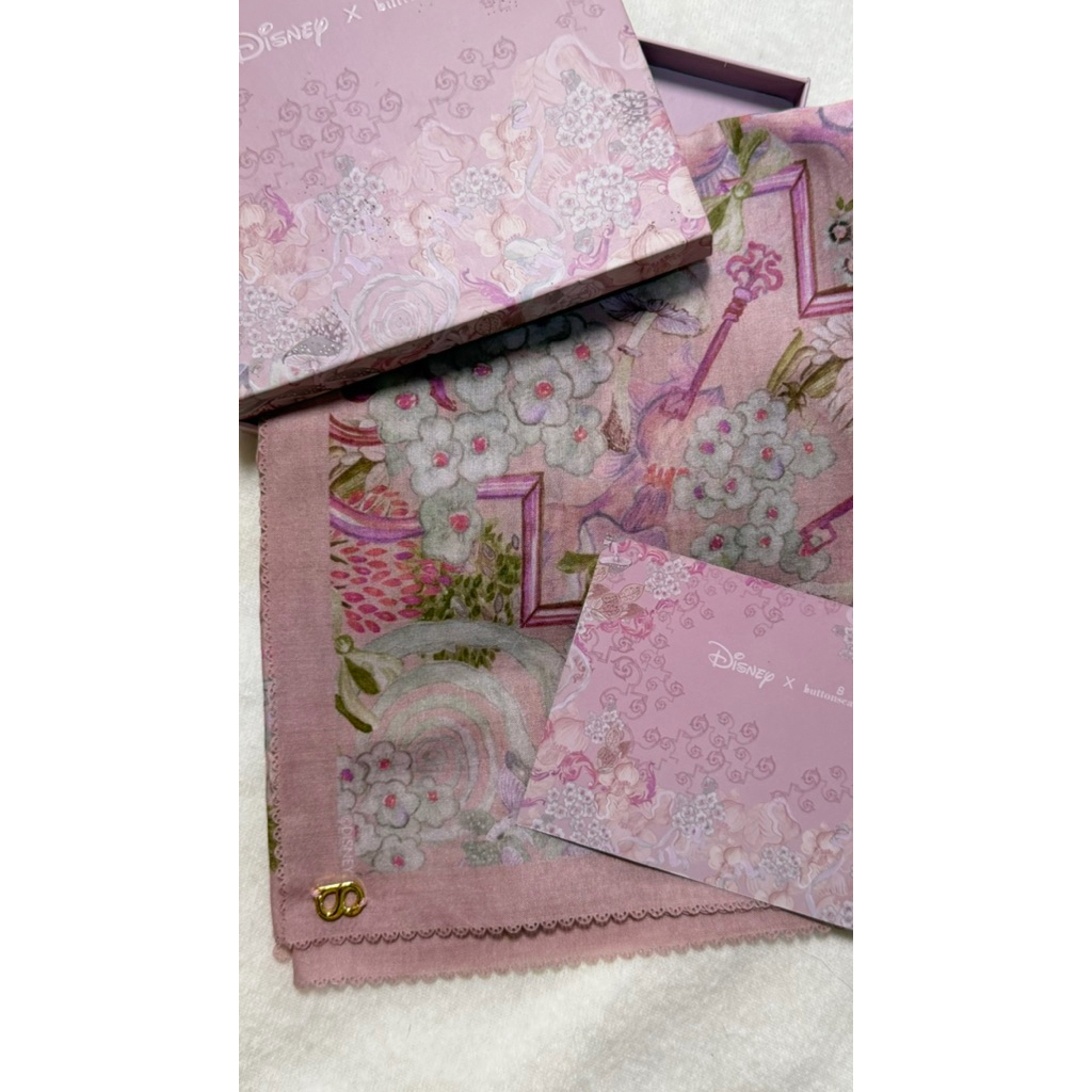 Preloved hijab Buttonscarves