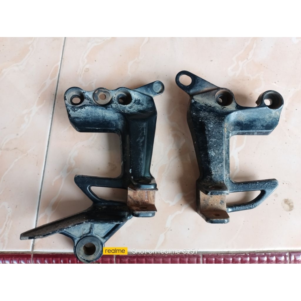 footstep/step belakang yamaha jupiter Z1 original
